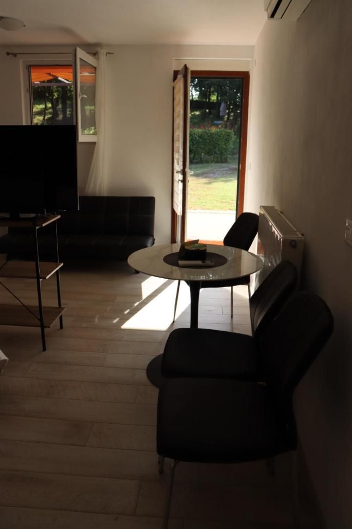 Apartments Matelici Divsici Екстер'єр фото