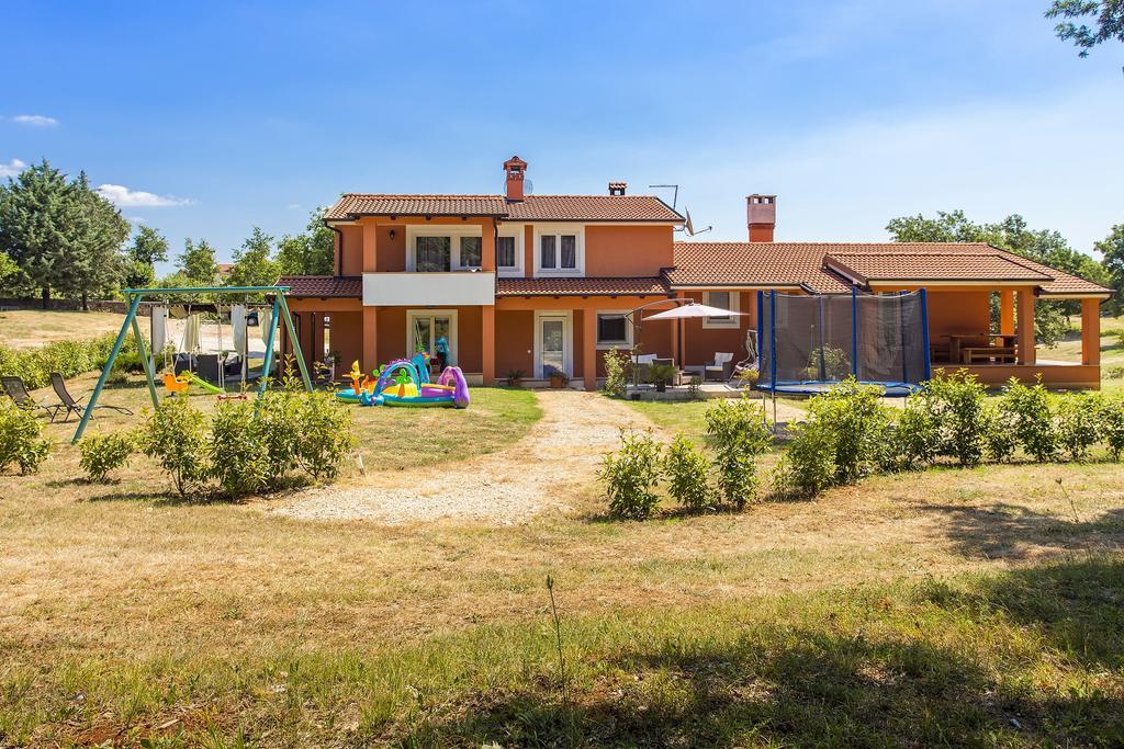 Apartments Matelici Divsici Екстер'єр фото