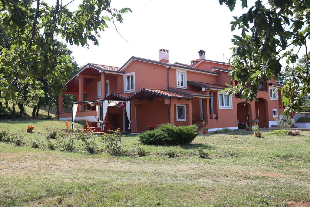Apartments Matelici Divsici Екстер'єр фото